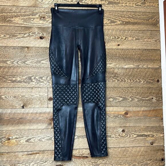 Spanx Quilted Faux Leather Moto Legging Black Pull-On Stretch Size Medium - Picture 4 of 8
